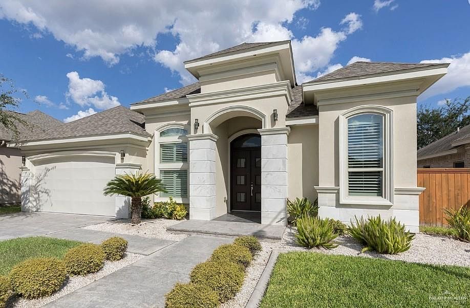 1st image of 1420 Finch Ln