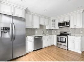 259 Silver St, Boston, MA