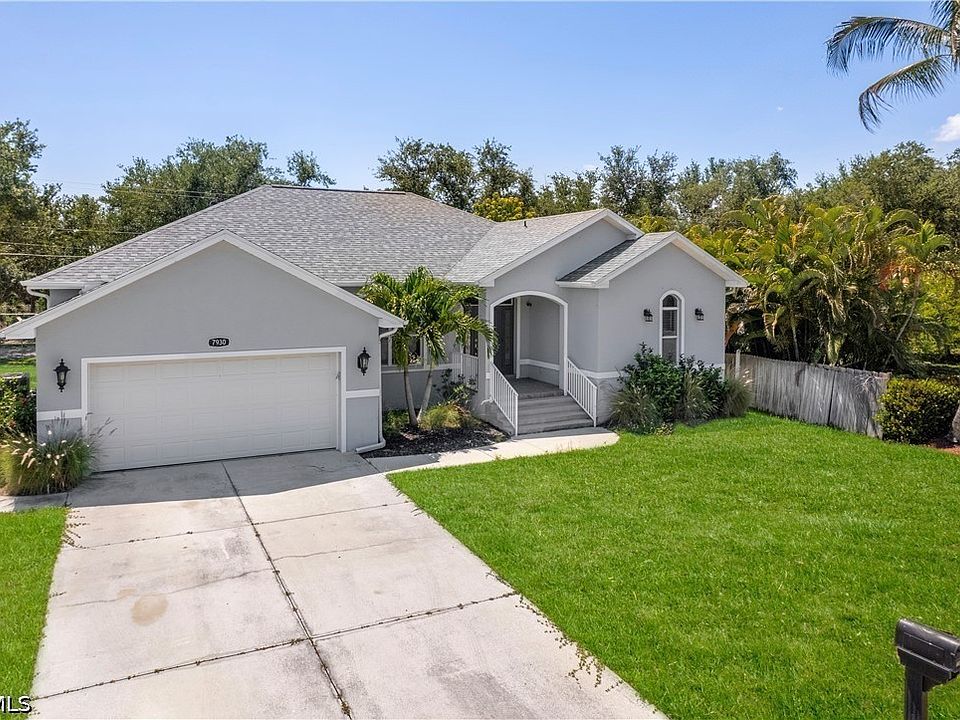 1st image of 7930 Sandel Wood Cir