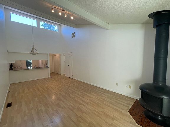 2nd image of 700 140th Ave SE #752