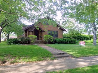 20 Wabash Ave, Mattoon, IL 61938