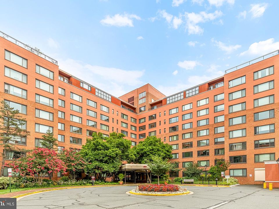 1st image of 1021 Arlington Blvd APT 446