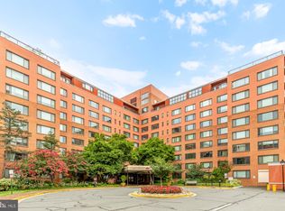 River Place Co-op, Arlington, VA 22209