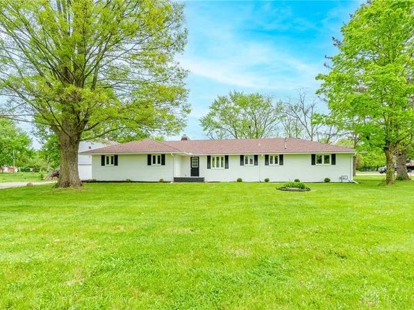 130 S Diamond Mill Rd, Clayton, OH 45315