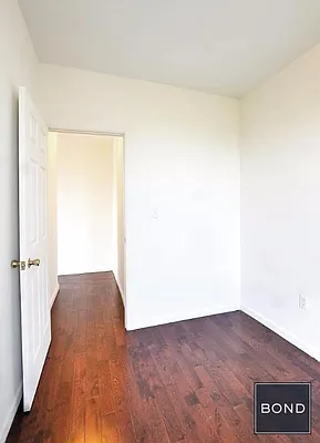 Rented by Bond New York | media 38