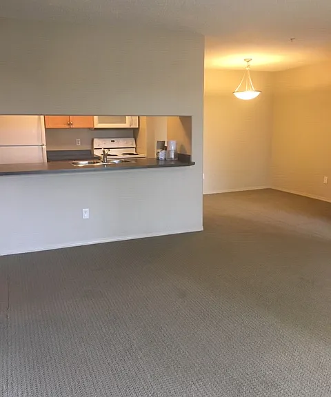 2098 Blackmud Creek Dr SW #123 — Photo 7