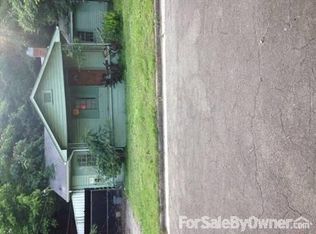 922 N 36th St, Gadsden, AL 35904
