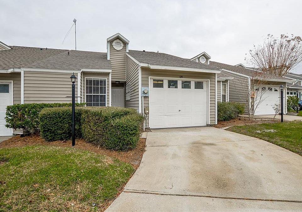 1st image of 114 Northshore Cir