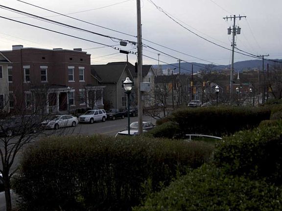 2nd image of 815 E Mlk