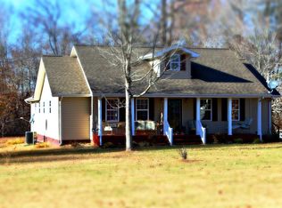 630 Walnut Rd, Lily, KY 40740