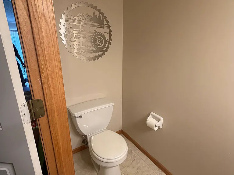 8920 Pheasant Ln — Photo 7
