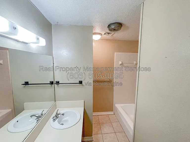 3406 70th Dr #B — Photo 6