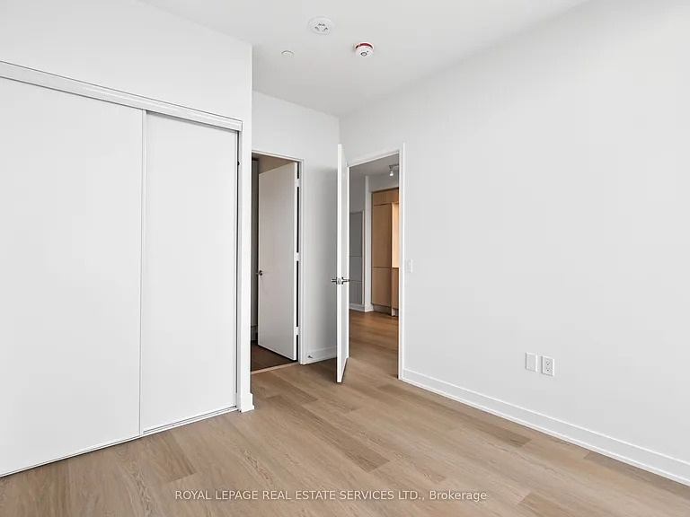 448 Burnhamthorpe Rd W #5101 — Photo 31