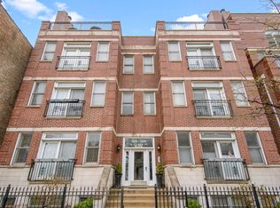 3820 N Clark St #3, Chicago, IL 60613