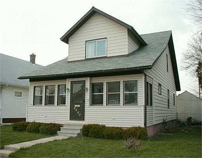1st image of 2625 Poland St