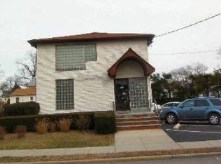 378 Willis Ave, Mineola, NY 11501