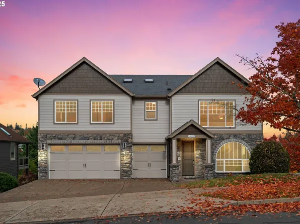 15037 SE Spanish Bay Dr, Happy Valley, OR 97086