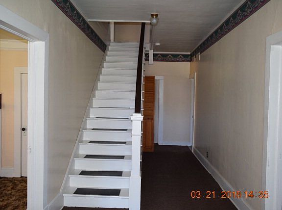 5th image of 204 Taylor St