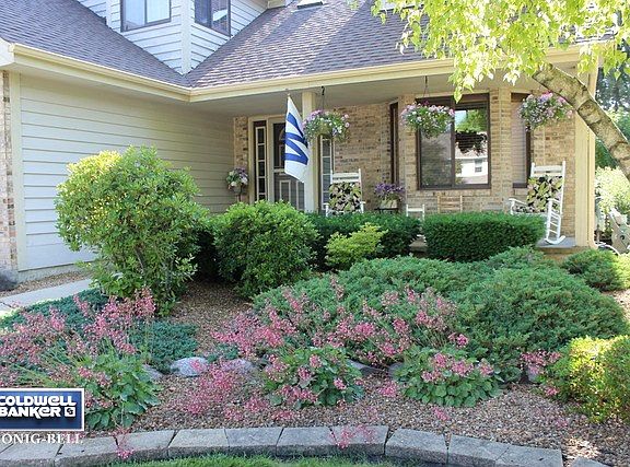 2nd image of 1021 Berkshire Ct
