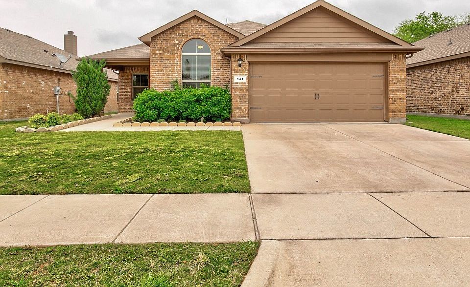 141 Bridlewood St, Azle, TX 76020 Zillow