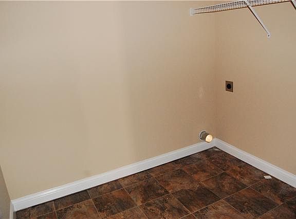 5th image of 652 Tuscany Flds Lot 652