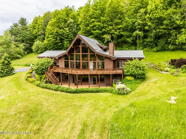 47 County Route 28, Granville, NY 12832