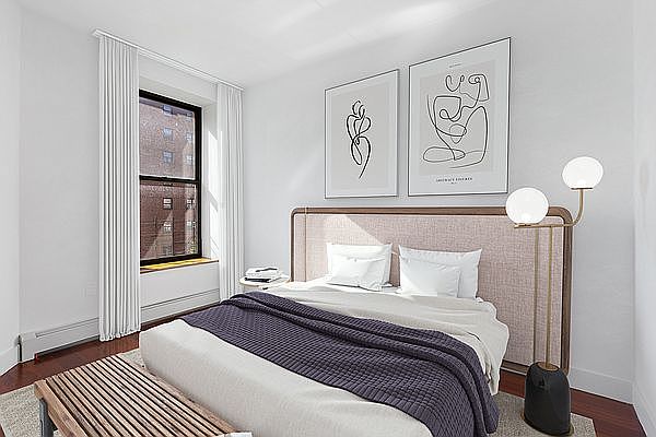 1st image of 205 E 115th St APT 1