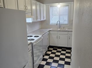 3000 SE 20th St #1, Des Moines, IA 50320