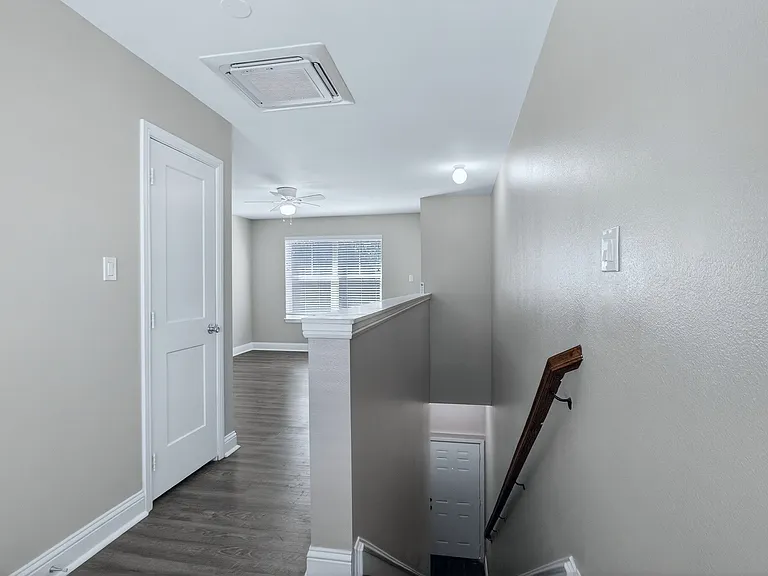 412 Fulton St #100 — Photo 3
