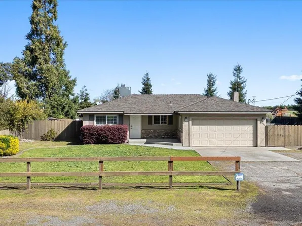 4931 Mesa Dr, Oakdale, CA 95361