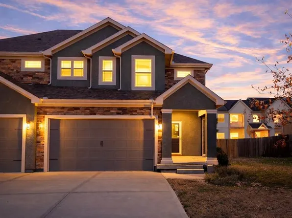 16485 Blair St, Gardner, KS 66030