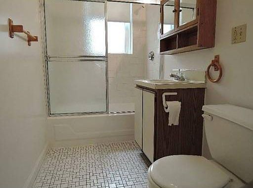 2nd image of 1411 Commonwealth Ave #3
