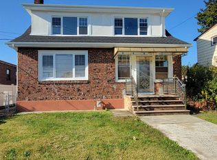 315 Mill Rd, Hewlett, NY 11557