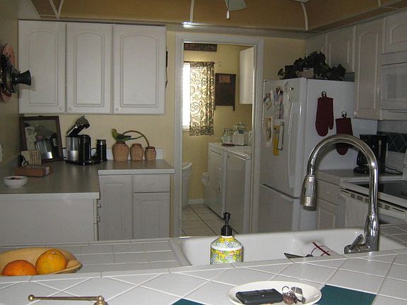 5th image of 190 Seminole Ln APT 204