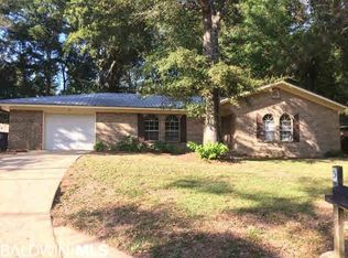5 Pope Ct, Fairhope, AL 36532