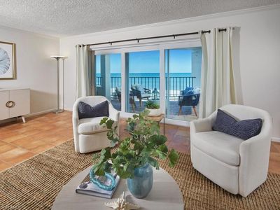 3951 Gulf Shore BLVD N #201, Naples, FL, 34103