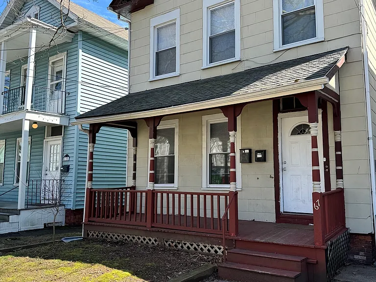 67 Nash St #1 — Photo 1