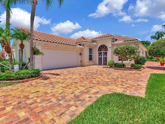 4th image of 8049 SE Paurotis Lane