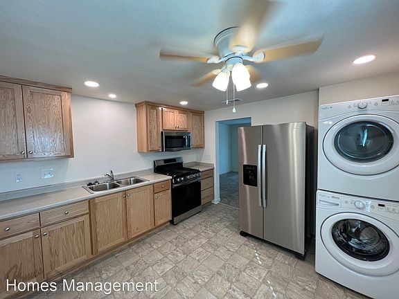 2nd image of 757 N Alda Dr