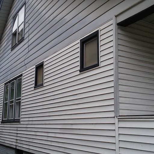 2nd image of 377 Newport St