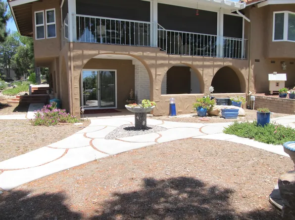 3117 Donee Diego Dr #A, Escondido, CA 92025