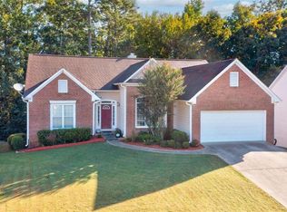 4149 Chatham View Dr, Buford, GA 30518