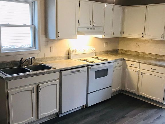 5th image of 3813 Dexter Ave