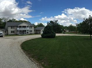 801 Harmony Rd, New Harmony, IN 47631