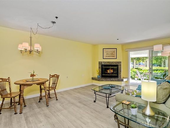 2nd image of 1682 Circa Del Lago Unit A105
