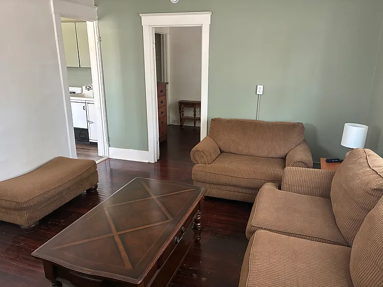 389 Abbott Rd #B — Photo 6