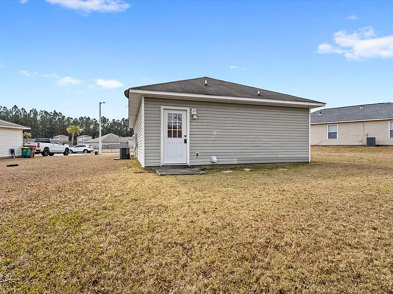 5467 Quail Creek Cir — Photo 31