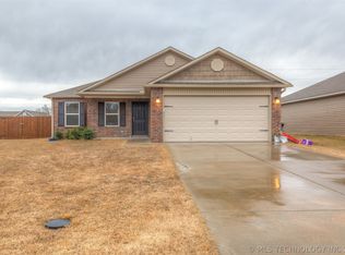 14144 S 298th East Ave, Coweta, OK 74429