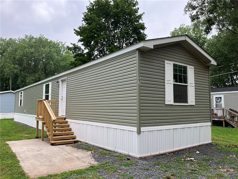 1st image of 393 Wagner St #27