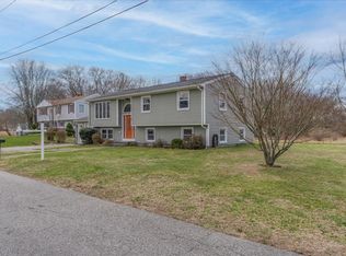 53 Buena Vista Ave, Warwick, RI 02889